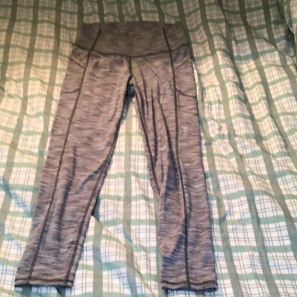 **BRAND NEW** Gray striped kids size 12-14 yoga pants